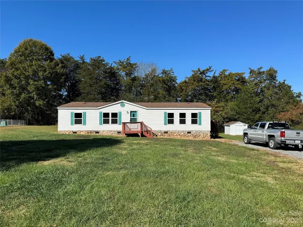 179 High Ridge Cir, Maiden, NC 28650