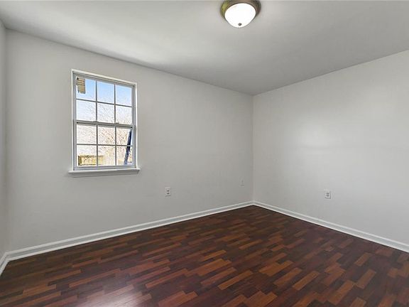 5th image of 2659-61 Madrid St