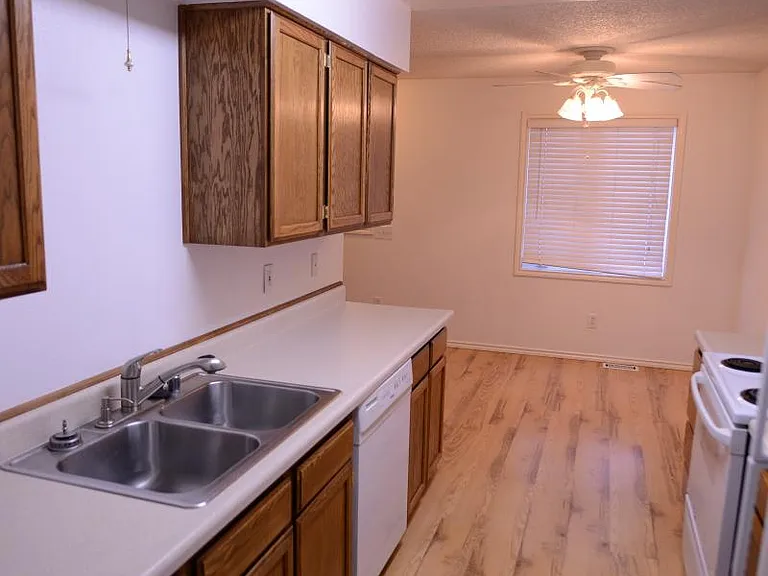 7510 Bearfoot Cir #1 — Photo 4