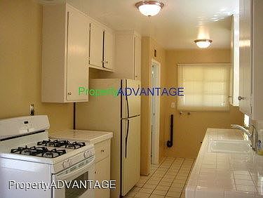 3rd image of 6358 Budlong Lake Ave