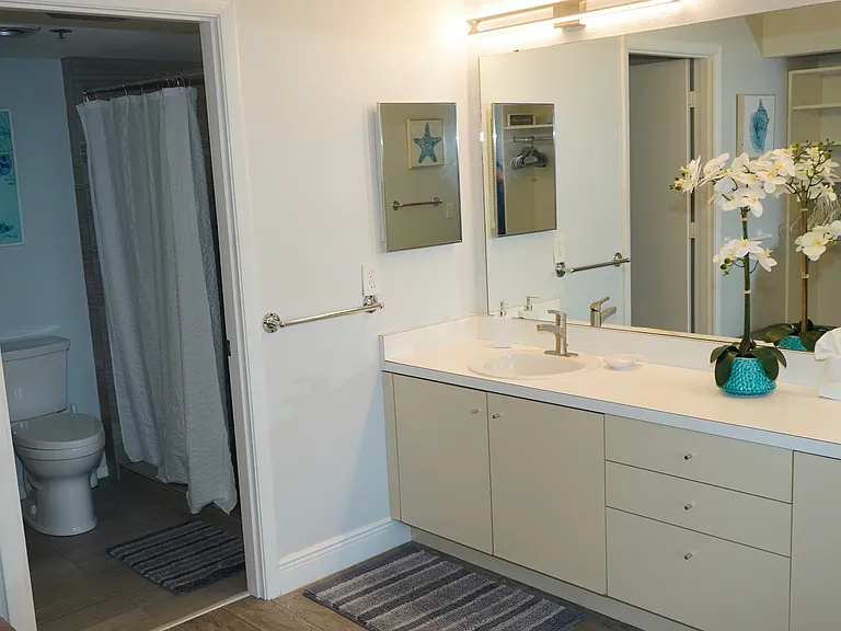 1085 Gulf Of Mexico Dr #203 — Photo 31