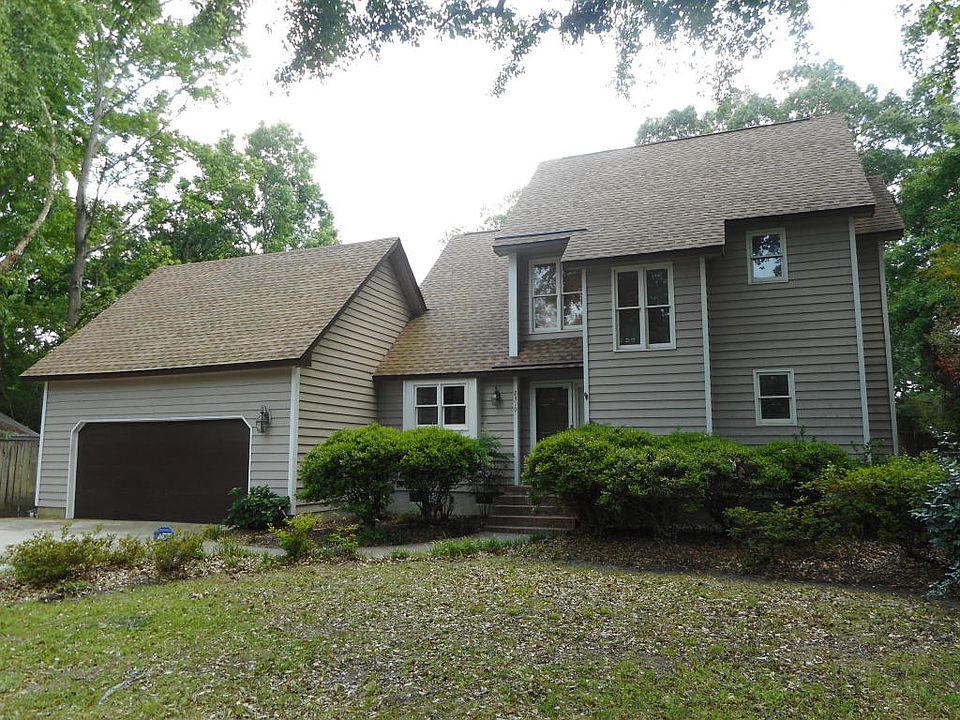 2nd image of 2319 McKee Ct