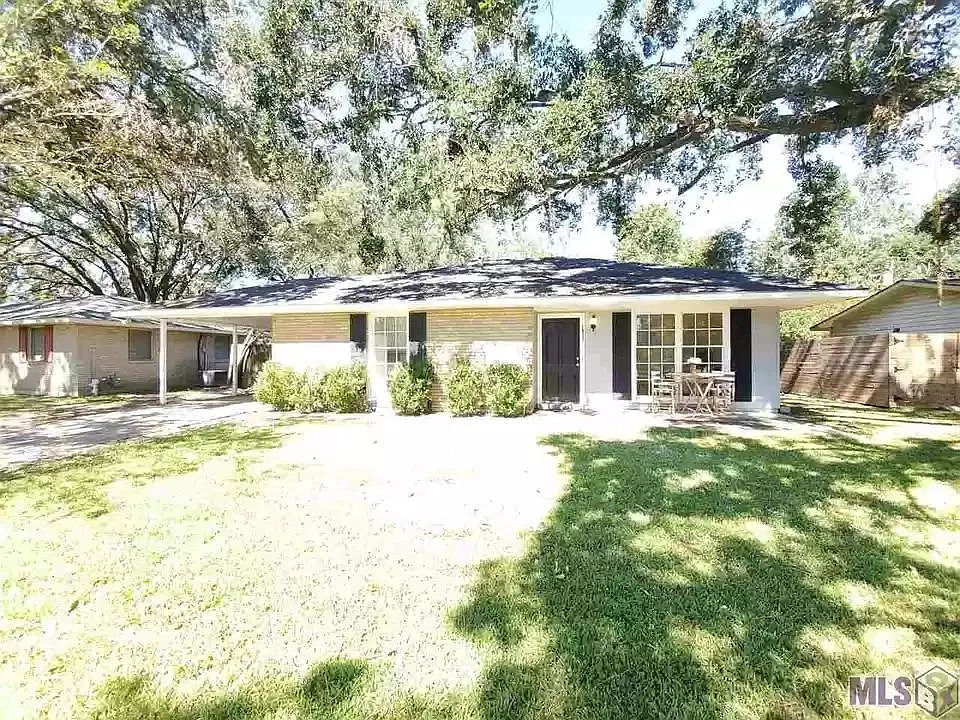 1831 Mullen Dr