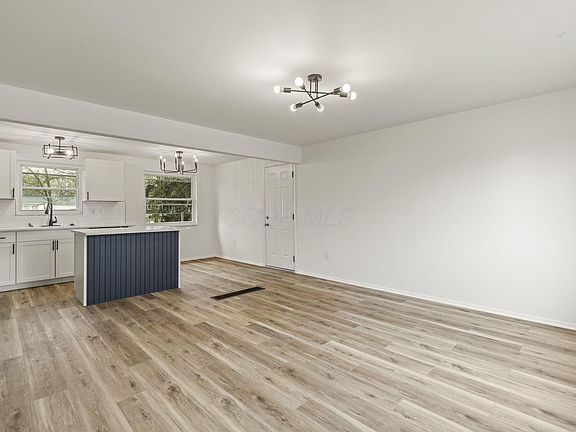 4th image of 1139 Jonson Ct