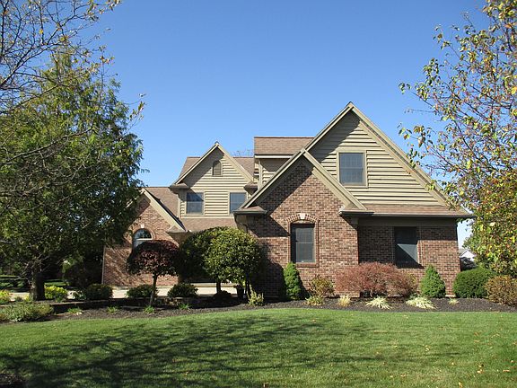 2nd image of 130 Saint Clair Pl