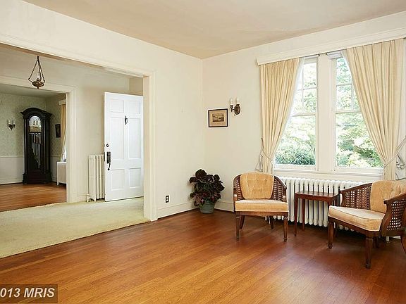 5th image of 4712 Cumberland Ave