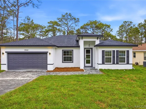 3741 W Forest Dr, Citrus Springs, FL 34433