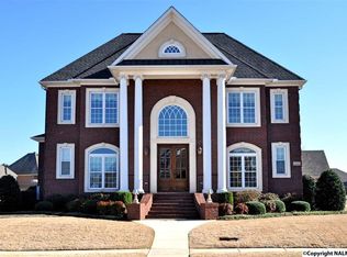 1 Nutcracker Ln SW, Huntsville, AL 35824