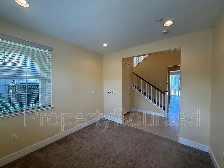 18517 Admiral Way — Photo 13
