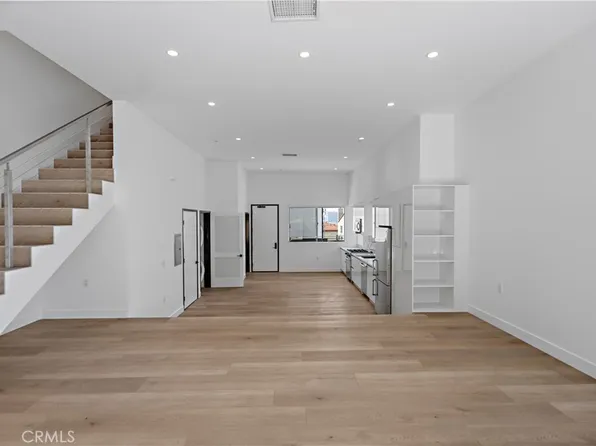 957 Figueroa Ter #318, Los Angeles, CA 90012