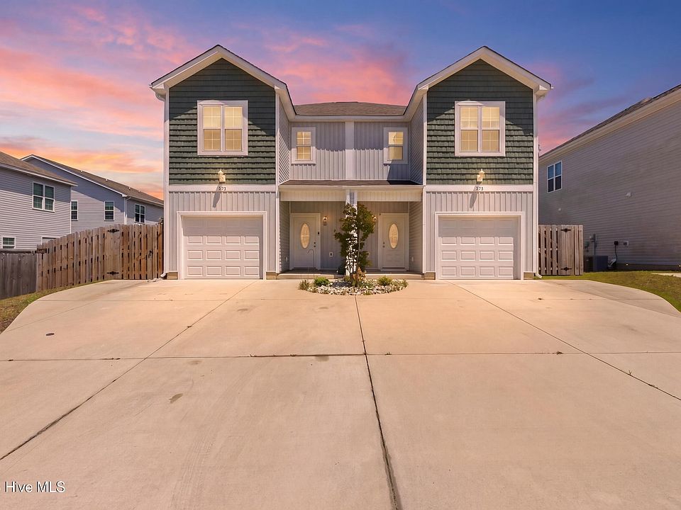 1st image of 220 Holly Sands Loop