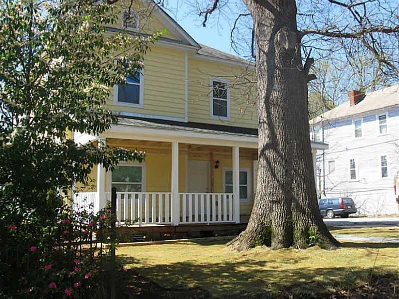 1st image of 559 Angier Ave NE