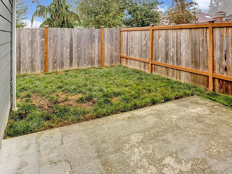 106th Pl SW — Photo 11