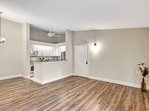 4th image of 1109 Duncan Circle #201