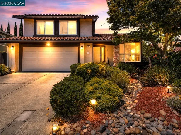 2307 Oak Glen Cir, Martinez, CA 94553