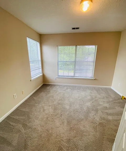 202 Alderston Way — Photo 11