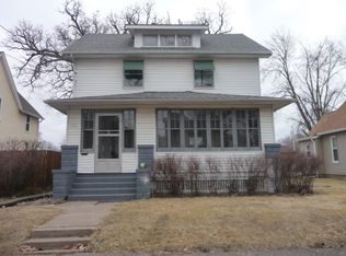 1148 24th St, Moline, IL 61265