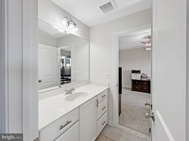 221 Red Oak Ridge Pl — Photo 15