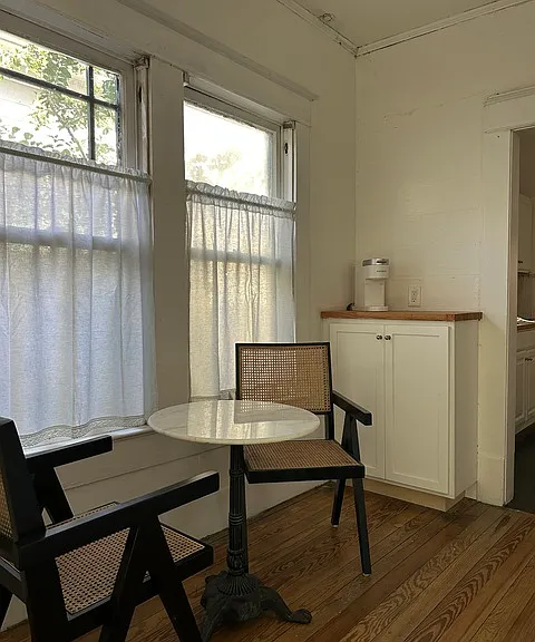 2213 N Flores St — Photo 7