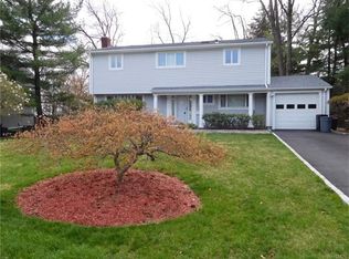 21 Southern Rd, Hartsdale, NY 10530
