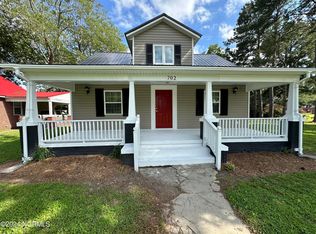 702 N Church St, Conway, NC 27820