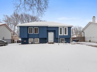6105 SE 3rd St, Des Moines, IA 50315
