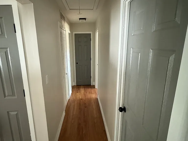 2 Plymouth Ave W — Photo 7