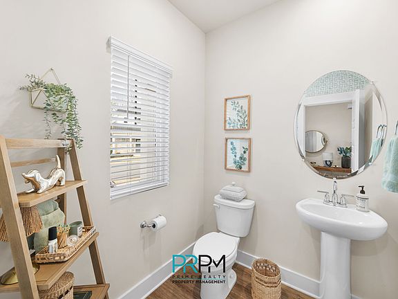 5th image of 63 Galley Ln
