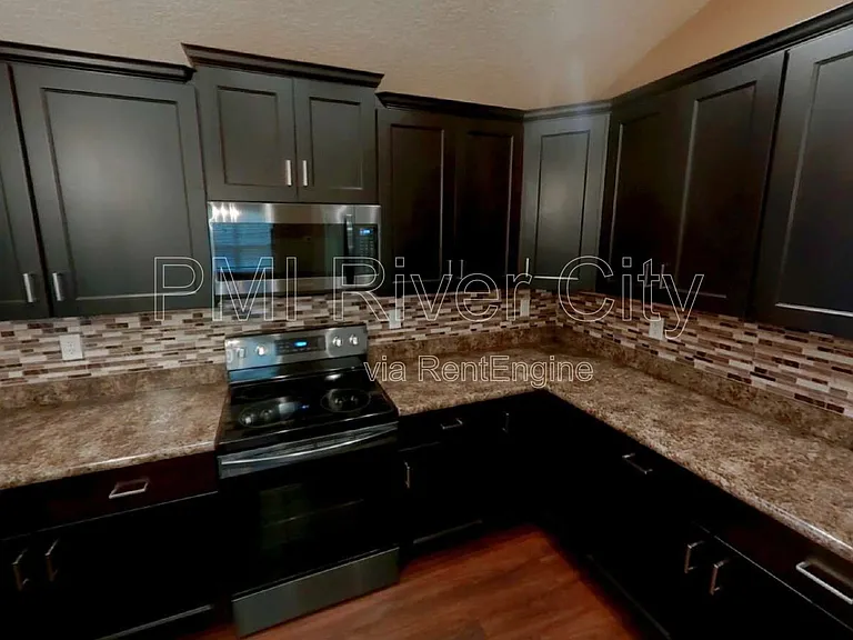 53671 Carrington Dr — Photo 1