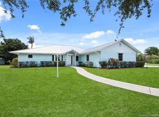 507 NE Silver Oak Ter, Jensen Beach, FL 34957