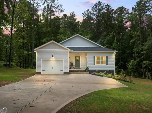 68 Creekwood Dr, Griffin, GA 30223