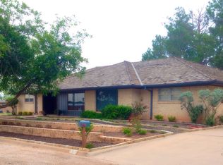 101 Sherry Ln, Stamford, TX 79553