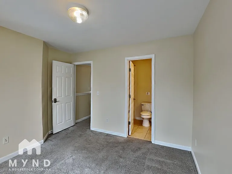 213 16th St NW #9 — Photo 13