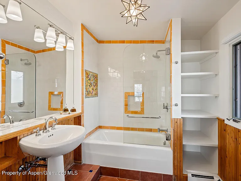 328 Oak Ridge Rd — Photo 18