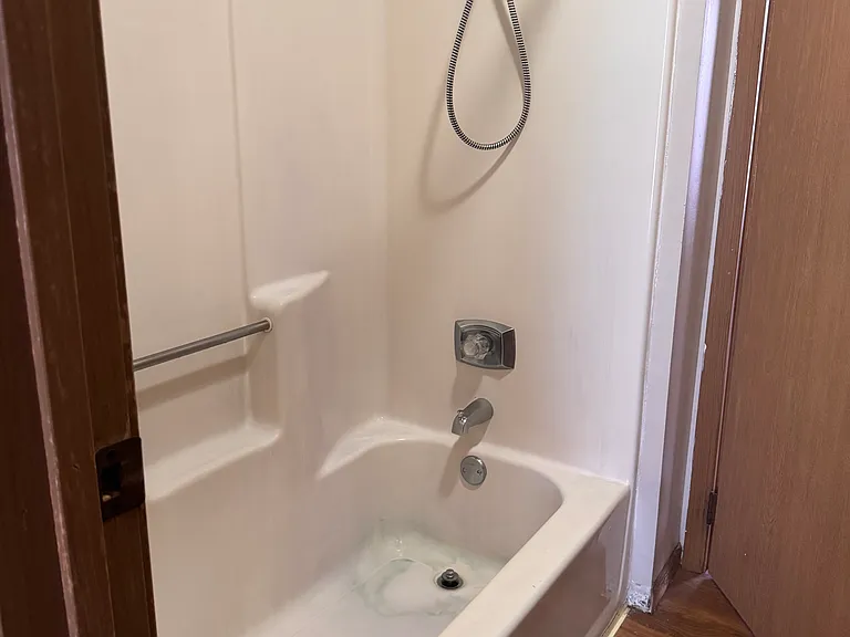 700 N Adelaide St #118 — Photo 21