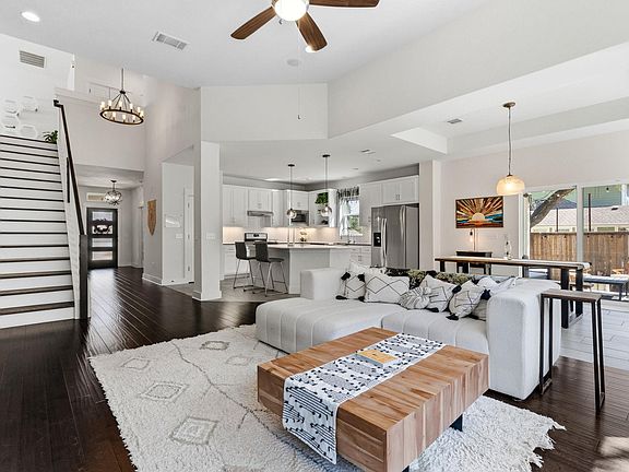 2nd image of 7205 Albert Rd