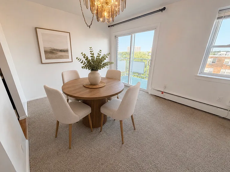20 Jefferson St #F7 — Photo 4