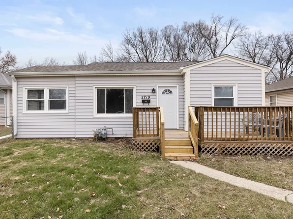 2219 Barton Blvd, Rockford, IL 61103