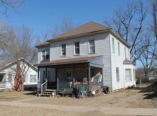 404 N 4th St, Independence, KS 67301