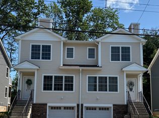 29 Boyden Pkwy, Maplewood, NJ 07040
