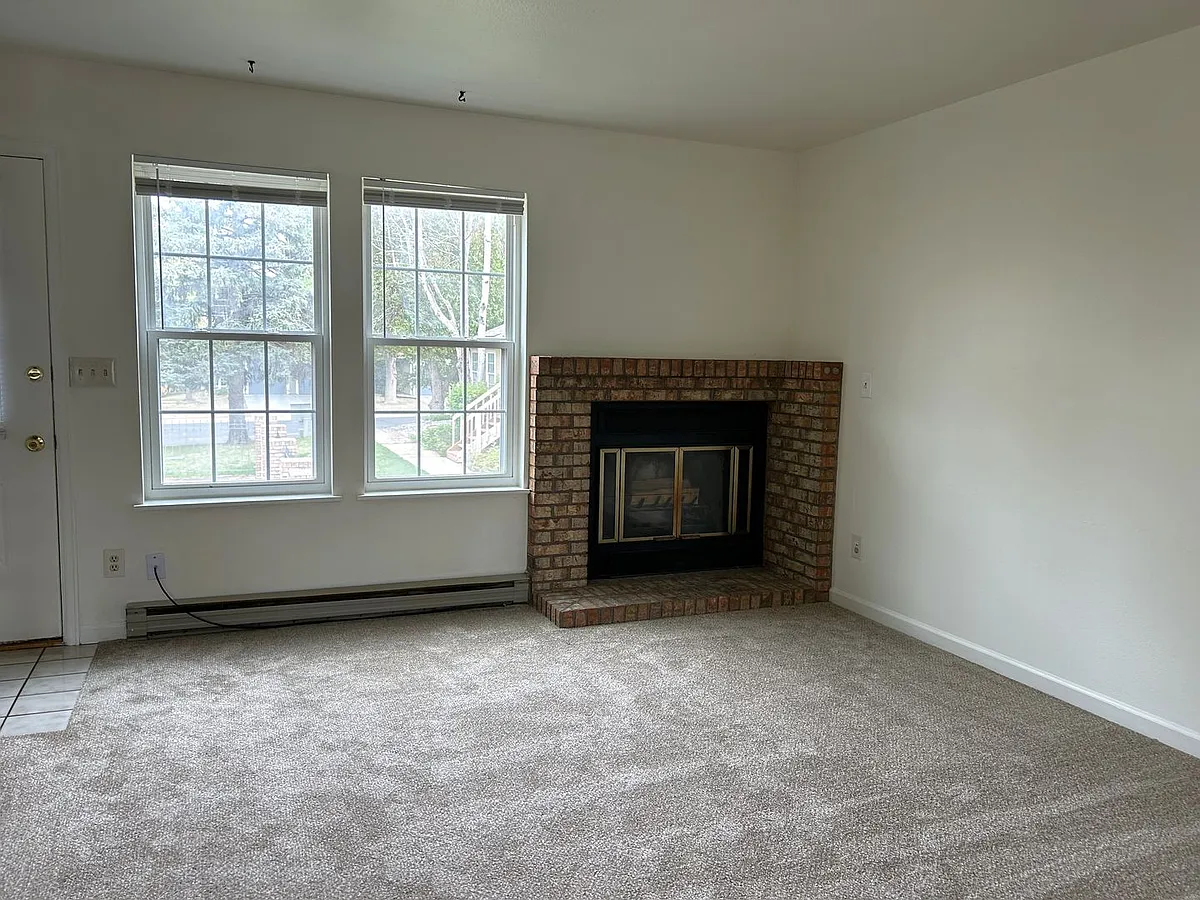 Building Photo - 1813 Belmar Dr #C1