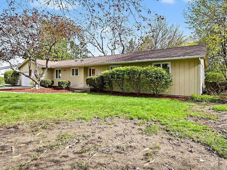 1st image of 1203 Glenwood Dr