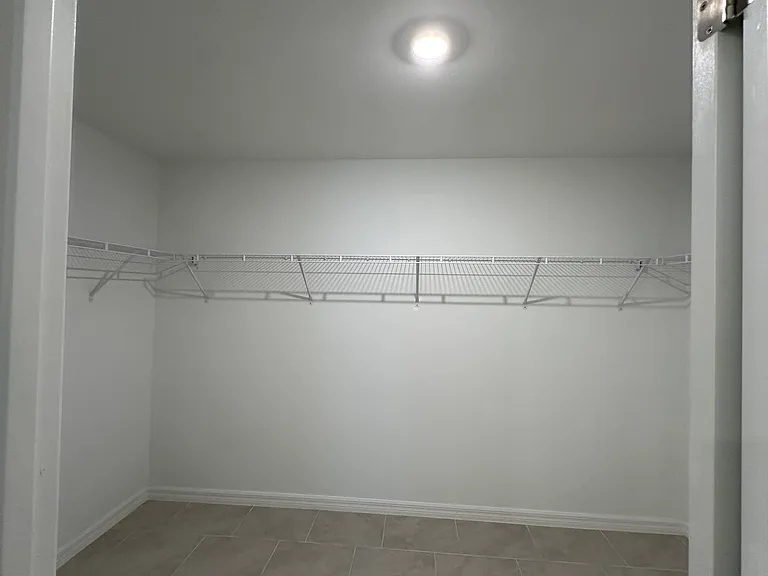 20207 Benton Ave — Photo 16