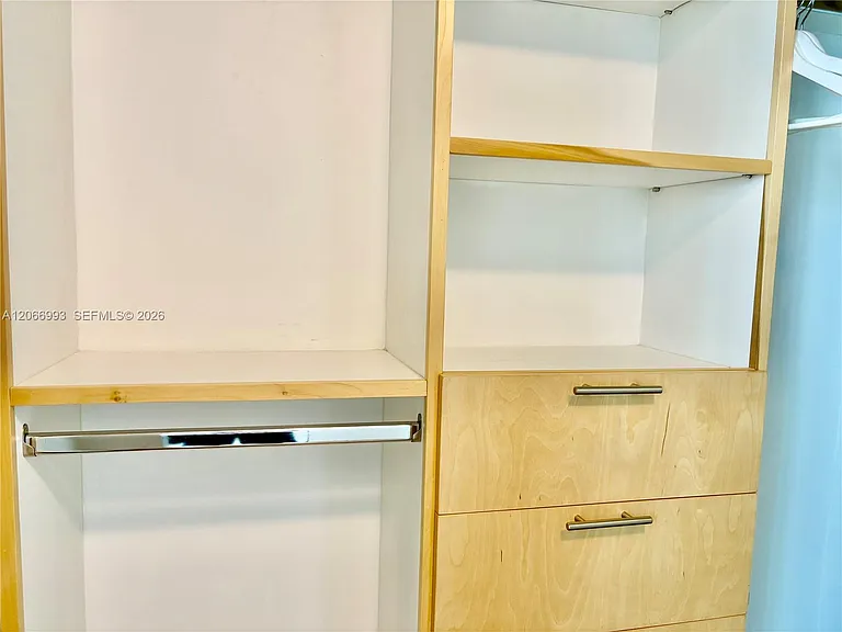 1800 N Bayshore Dr #4209 — Photo 39