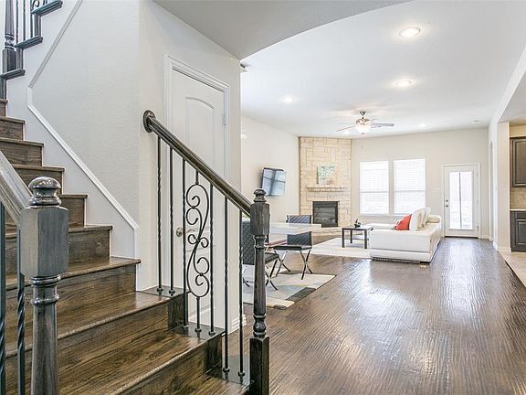 5th image of 209 Cielo Azure Ln