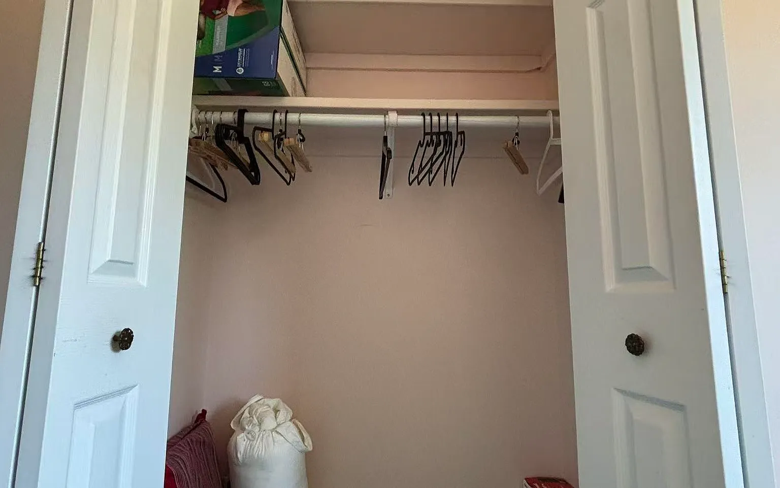 1 bed, 250 sqft, $900 — Photo 2