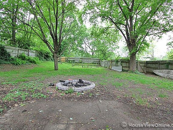 3rd image of 1407 New Madrid St