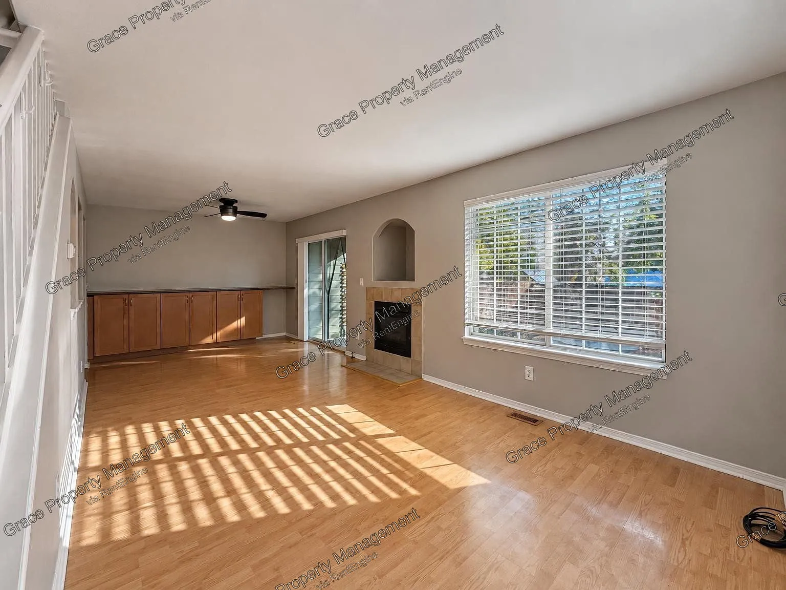 4 bed, 2.0 bath, 1843 sqft, $2,575 — Photo 4