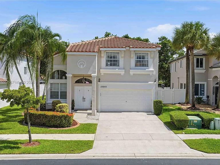 15845 NW 14th Rd — Photo 1