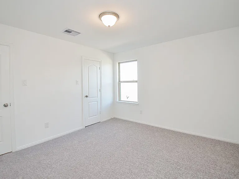 7919 Royal Palm Dr — Photo 26